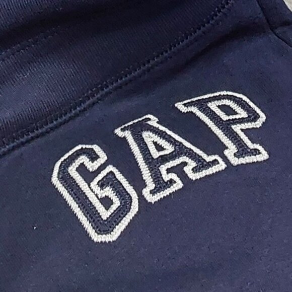 'GAP' CLASSIC FIT LOGO FLEECE LINED DRAWSTRING STRAIGHT-LEG SWEATPANTS - Picture 5 of 13
